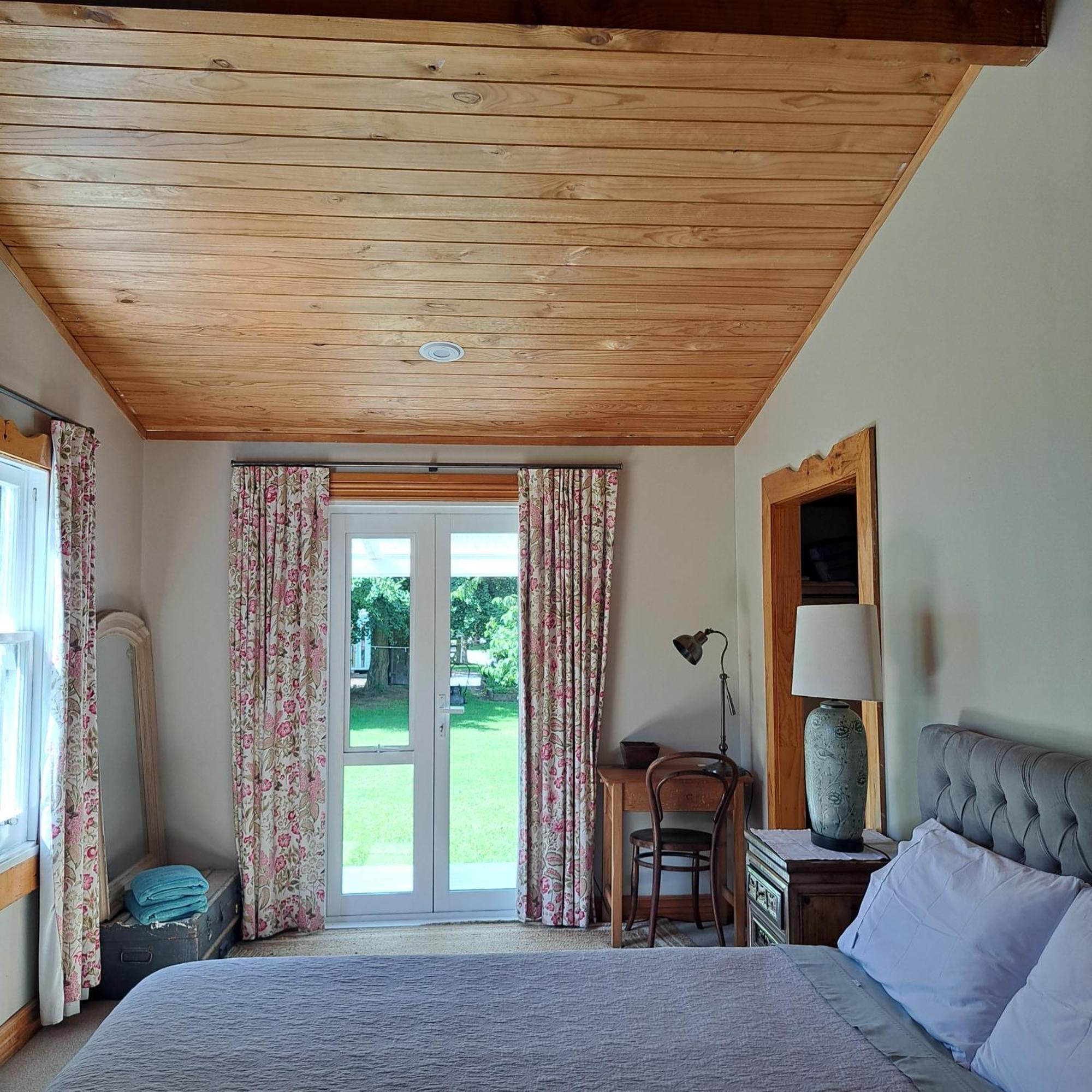 The Homestead Taupo Exterior photo